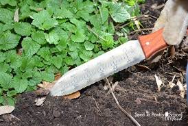 Nisaku Hori Hori Garden Knife